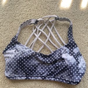 Free to be Wild sports bra